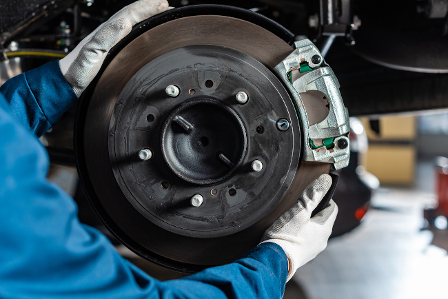 Improve Stopping Distance and Ensure Vehicle Safety with New Brakes